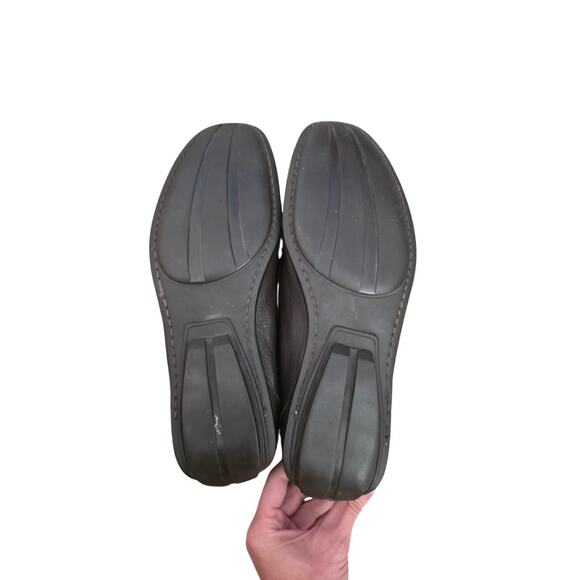 EUC Patrizio Dolci, Italian made, brown leather‎ loafers, metal decor, sz 9 main image 4